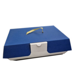 Vassoio scatola cartone cakebag 26x18x 9h blu bianco con coperchio pezzi 10 Artigiancarta.jpg